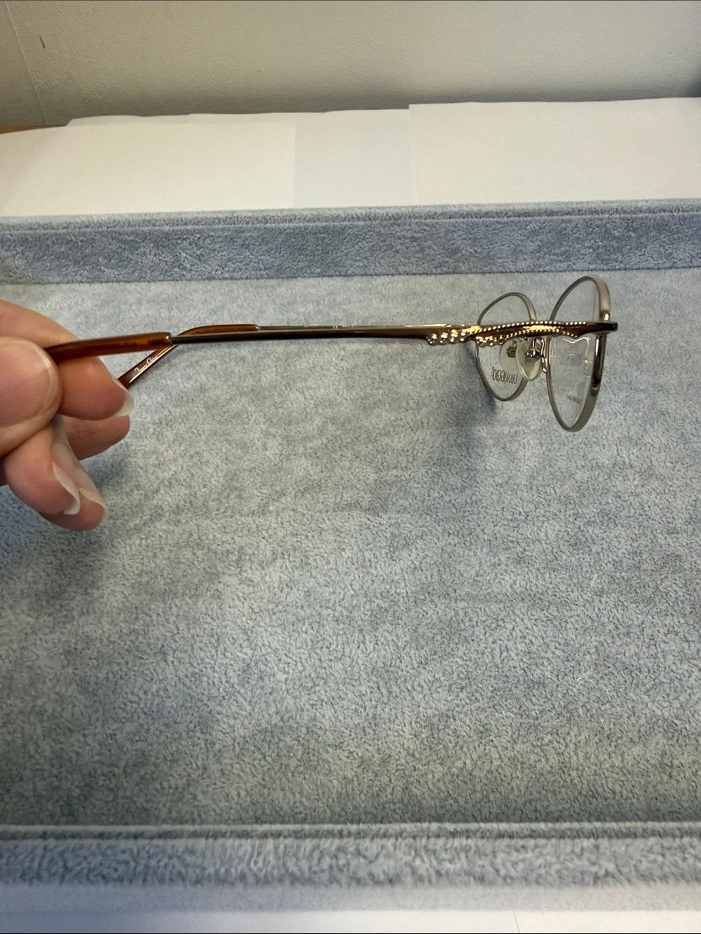 NWOT Caravaggio Lorre Oval Metal Eyeglasses in Brown/Bronze Eyesize 52